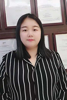 羅金艷女士，從事注冊(cè)行